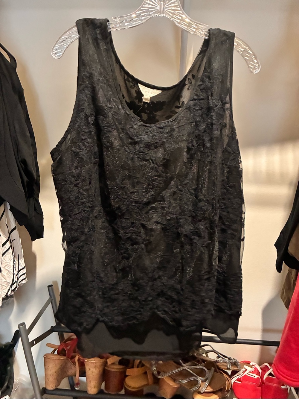 Adiva Black Floral Lace Tank Top
